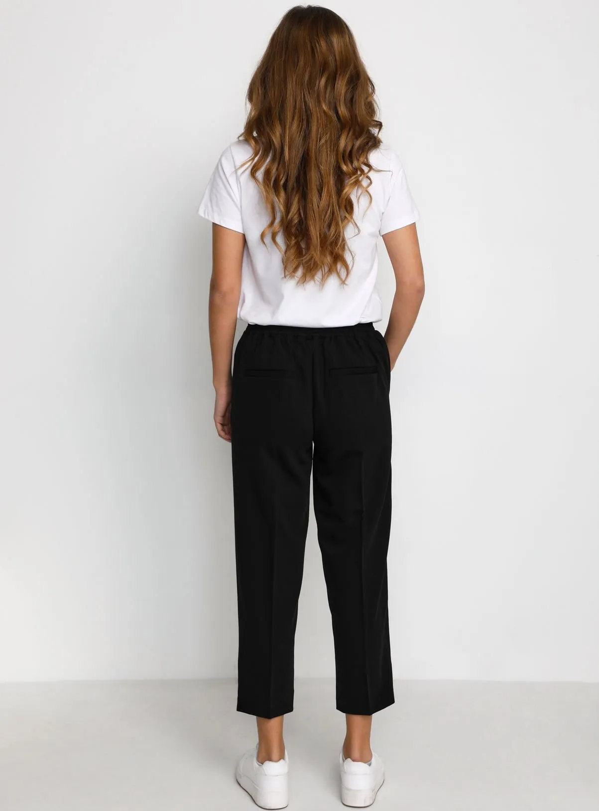 Buy KAFFE Sakura Cropped Trousers 12 | Trousers | Tu