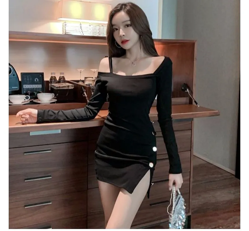 Long-Sleeve Cold Shoulder Button Accent Plain Slit Mini Bodycon Dress aa35