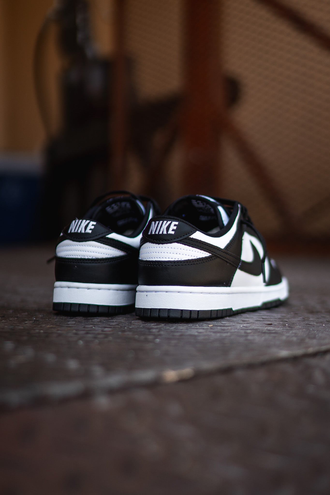 Nike Dunk Low Retro (Panda)