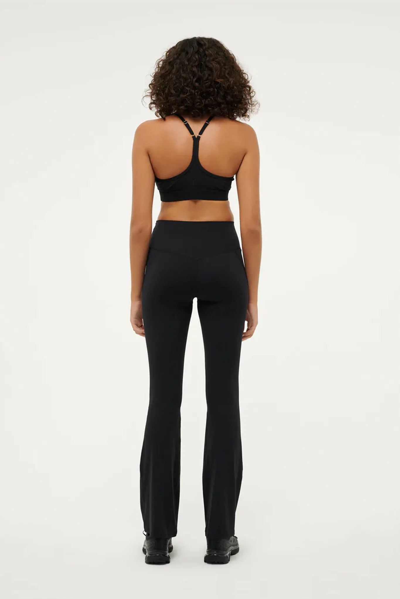 Reform Full Length Flare Legging | Black