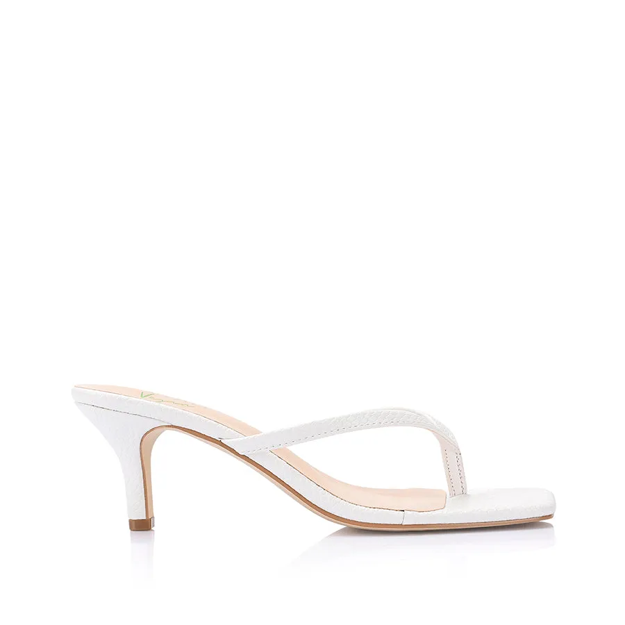 Taytum Heeled Thongs - Chalk White Snake