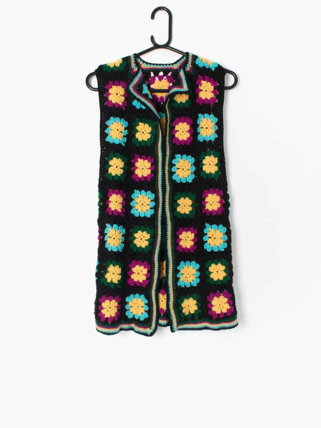 Vintage longline crochet vest waistcoat floral yellow purple blue hippy vibes 1970s – XS / Small